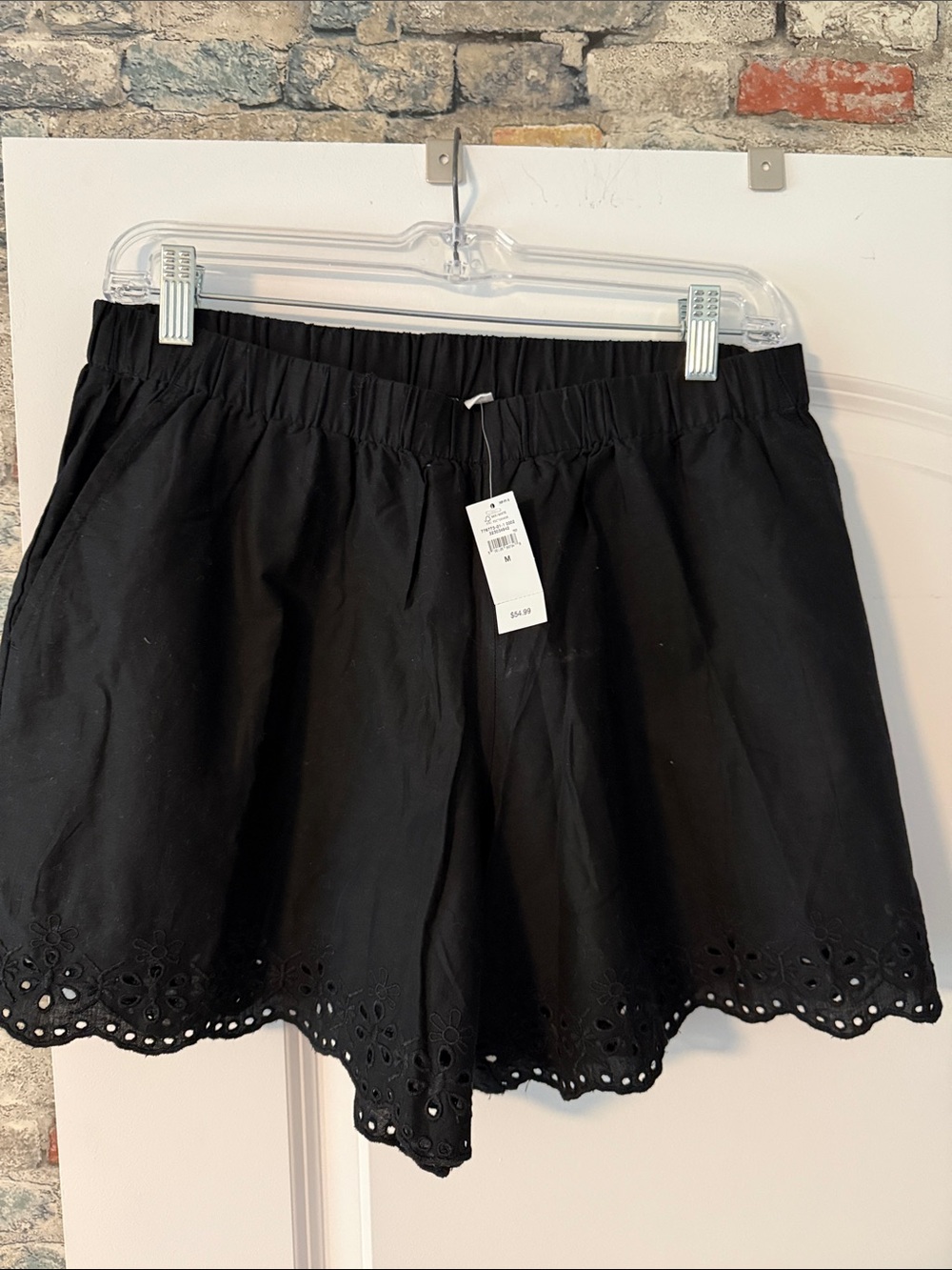 GAP Black High Waist Eyelet Trim Shorts